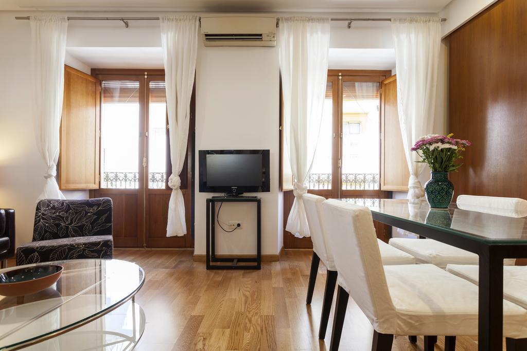 Artist'S Charming Design - Space Maison Apartments セビリア エクステリア 写真
